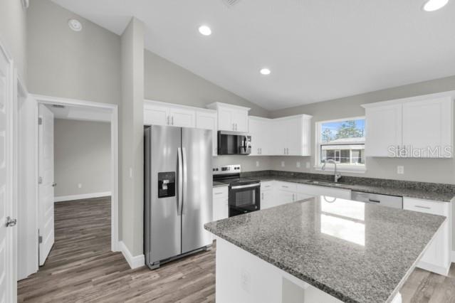 25 Locust Loop, Ocala, FL 34472