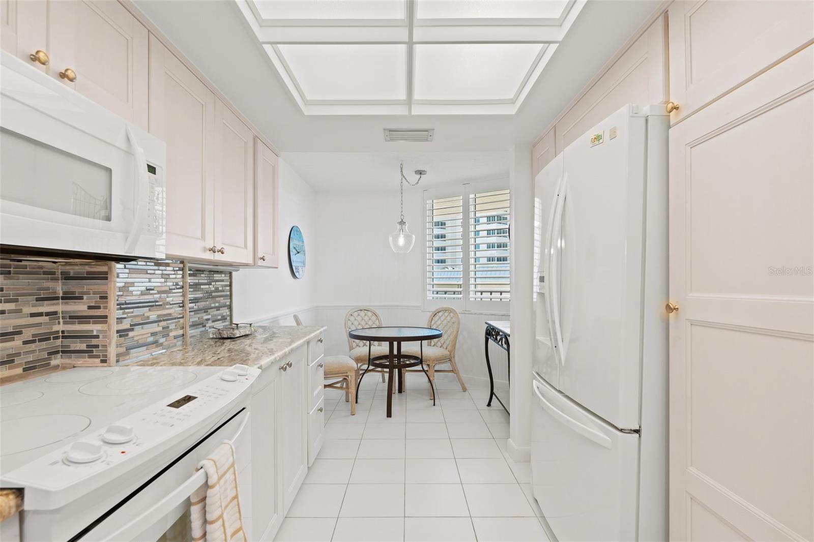 5880 Midnight Pass Unit 605, Sarasota, FL 34242