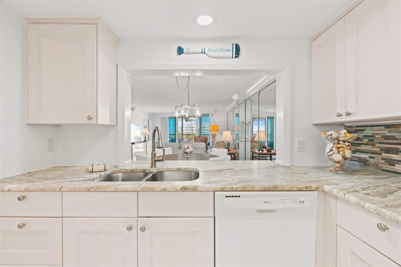 5880 Midnight Pass Unit 605, Sarasota, FL 34242