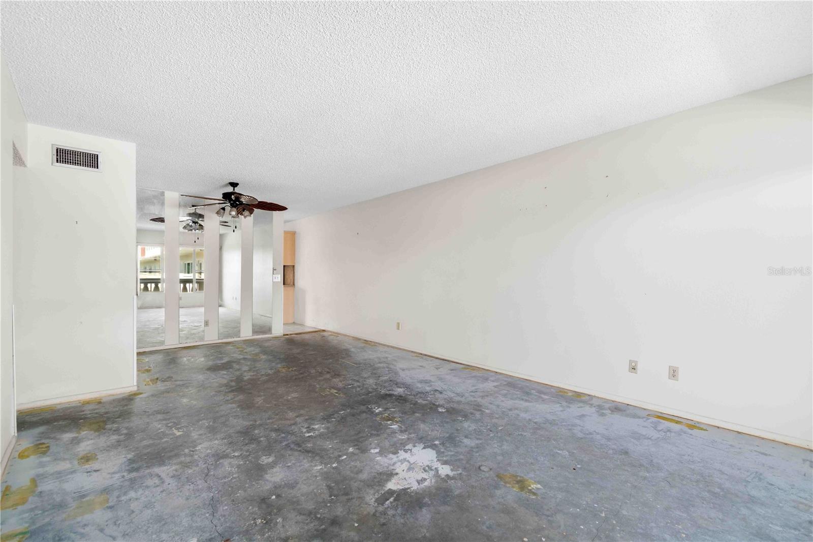 2284 Spanish Unit 50, Clearwater, FL 33763