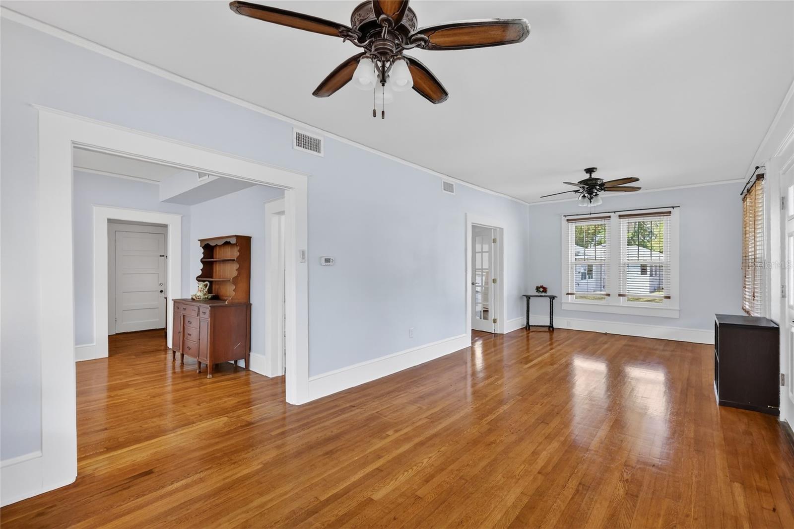 92 Trowell, Umatilla, FL 32784