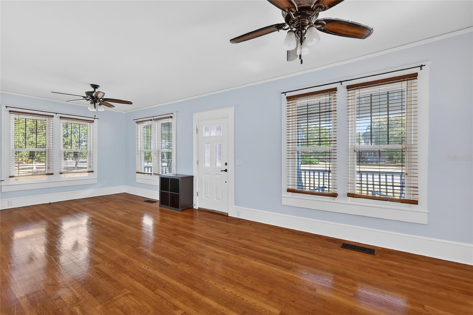 92 Trowell, Umatilla, FL 32784