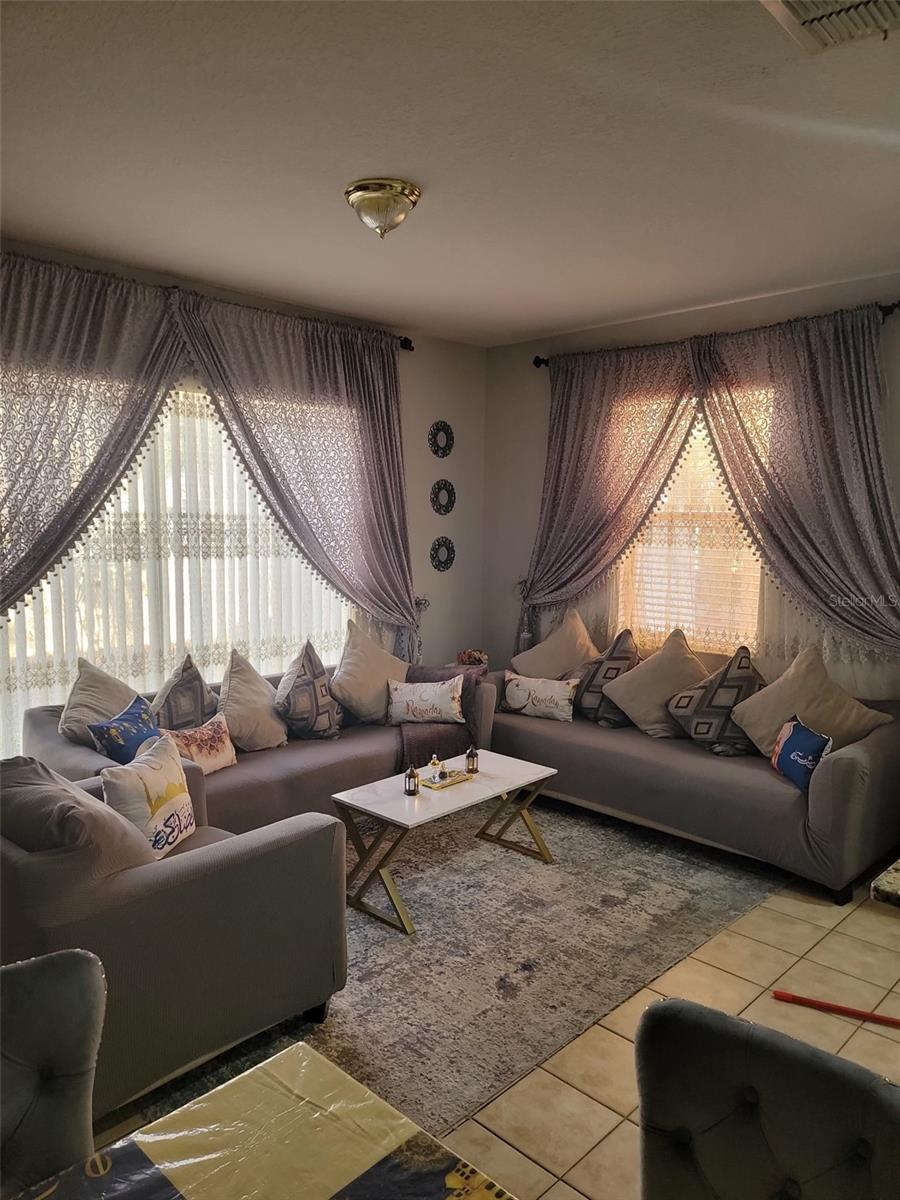 2682 Mayaguana, Kissimmee, FL 34747