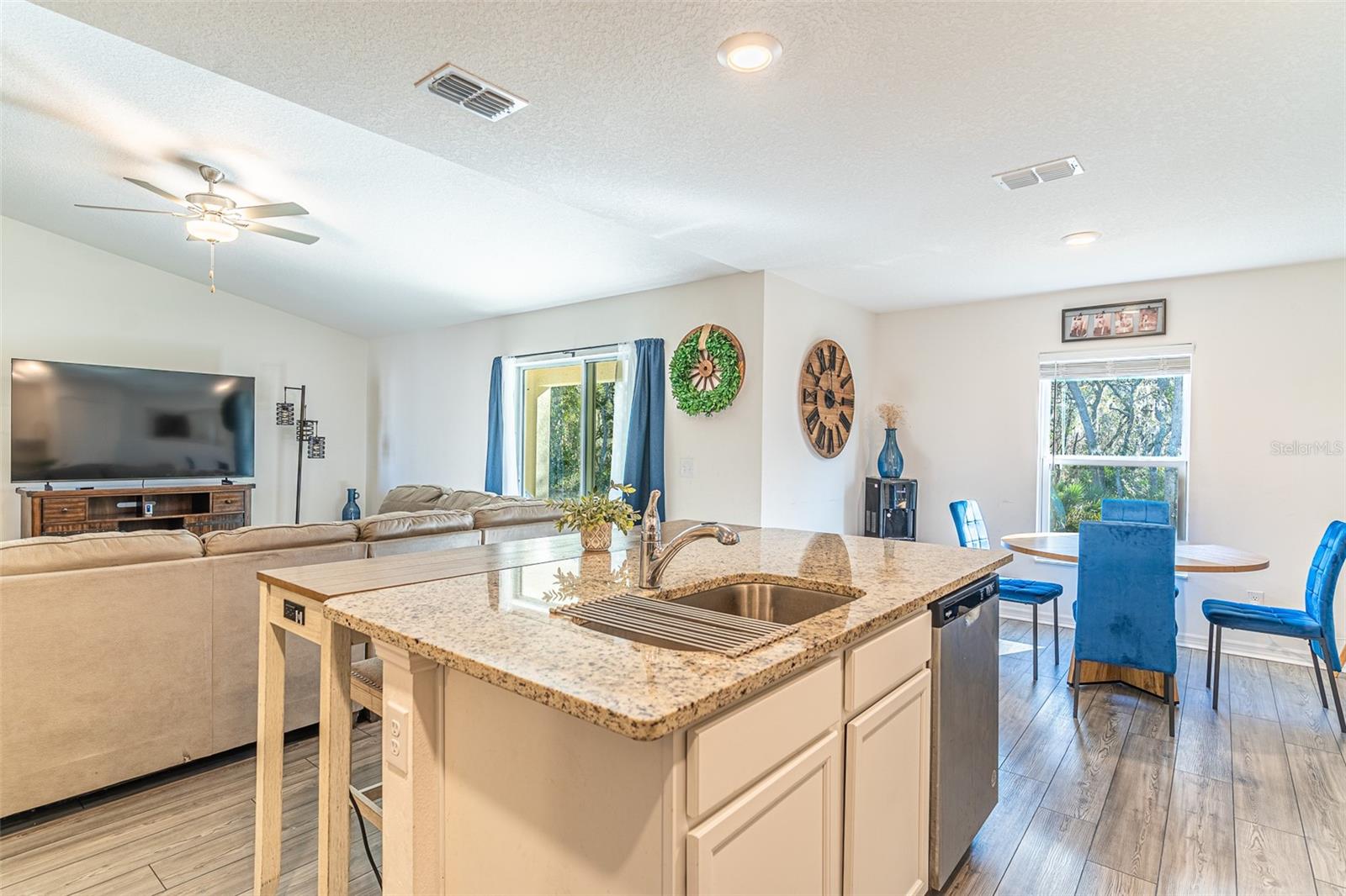 437 Rio Grande, Poinciana, FL 34759