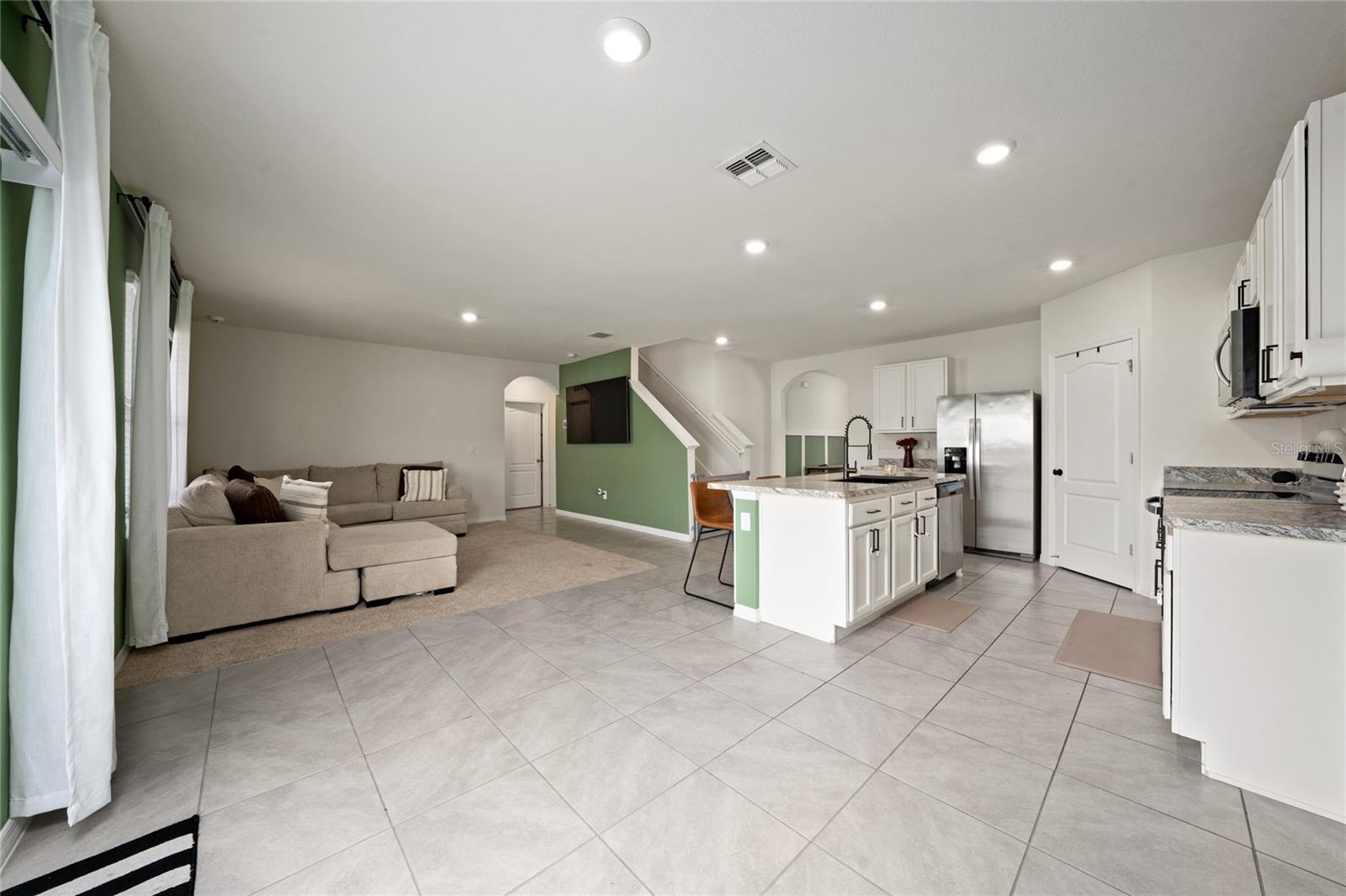 740 Squires Grove, Winter Haven, FL 33880