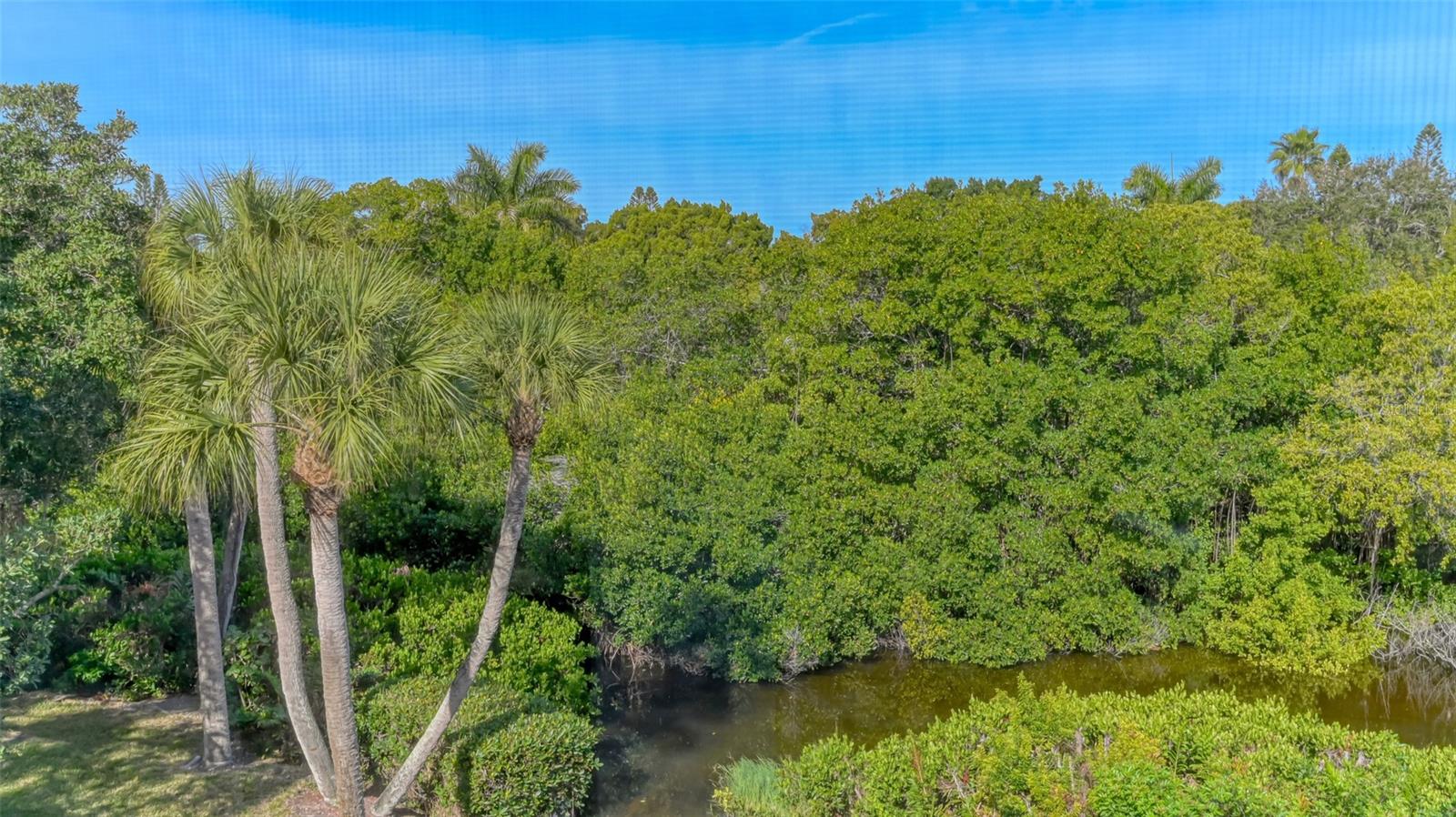 225 Hourglass Unit 106, Sarasota, FL 34242