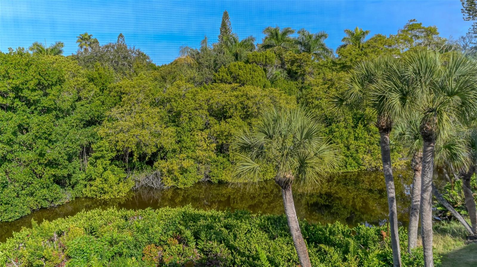 225 Hourglass Unit 106, Sarasota, FL 34242