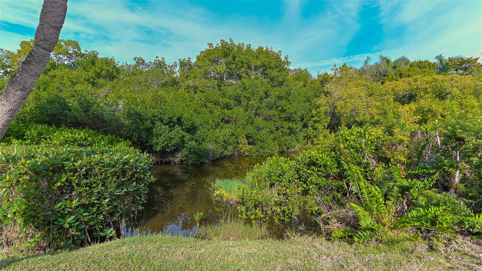 225 Hourglass Unit 106, Sarasota, FL 34242