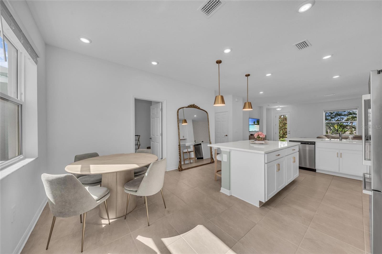 1741 Cleat, Sarasota, FL 34240