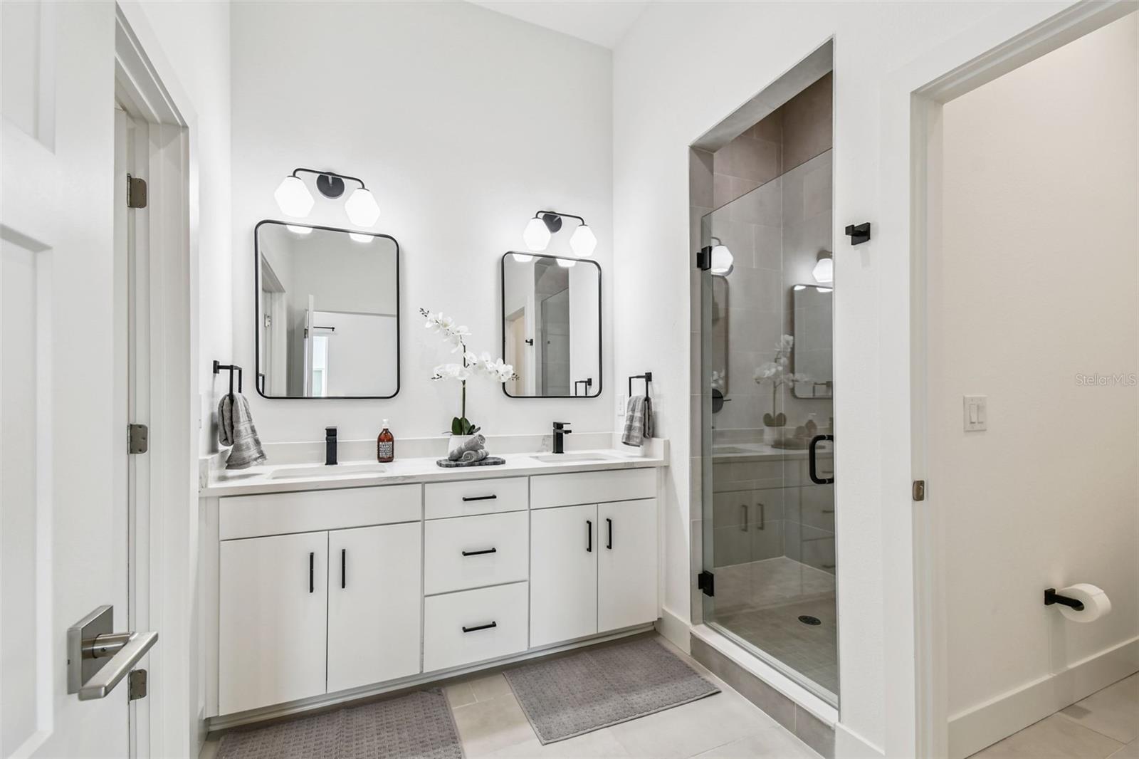 3840 Pompano, St Petersburg, FL 33705