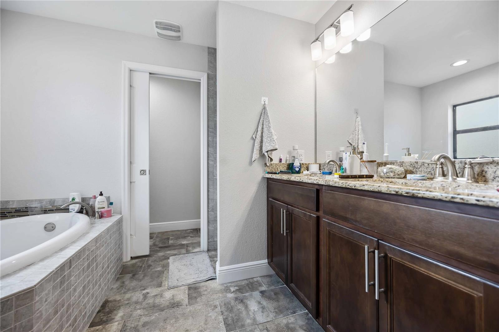 1400 Nordendale, North Port, FL 34288