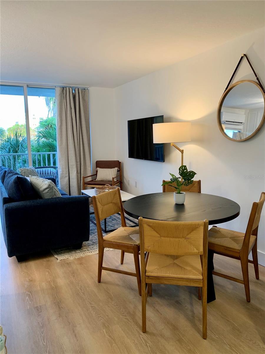 800 Bayway Unit 16, Clearwater Beach, FL 33767
