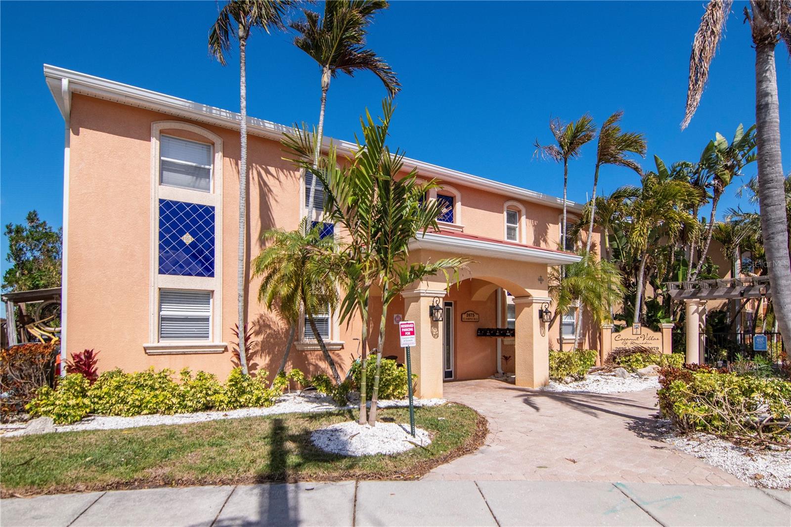 2675 St Josephs Unit B, Dunedin, FL 34698