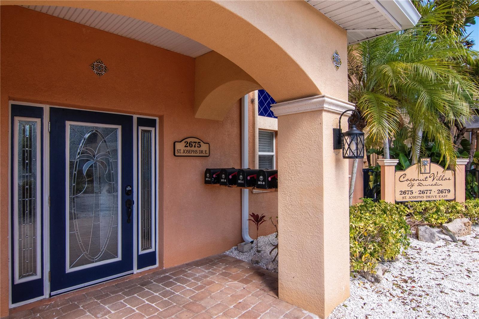 2675 St Josephs Unit B, Dunedin, FL 34698