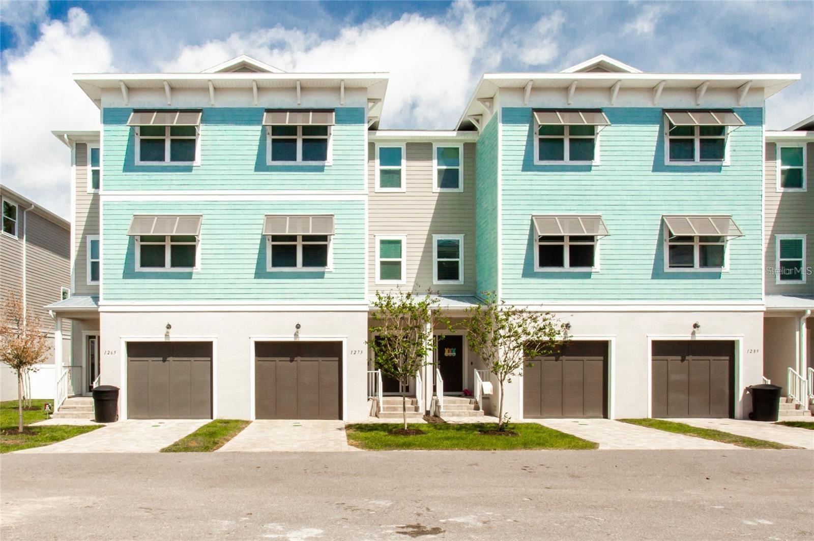1273 Savona, St Petersburg, FL 33702