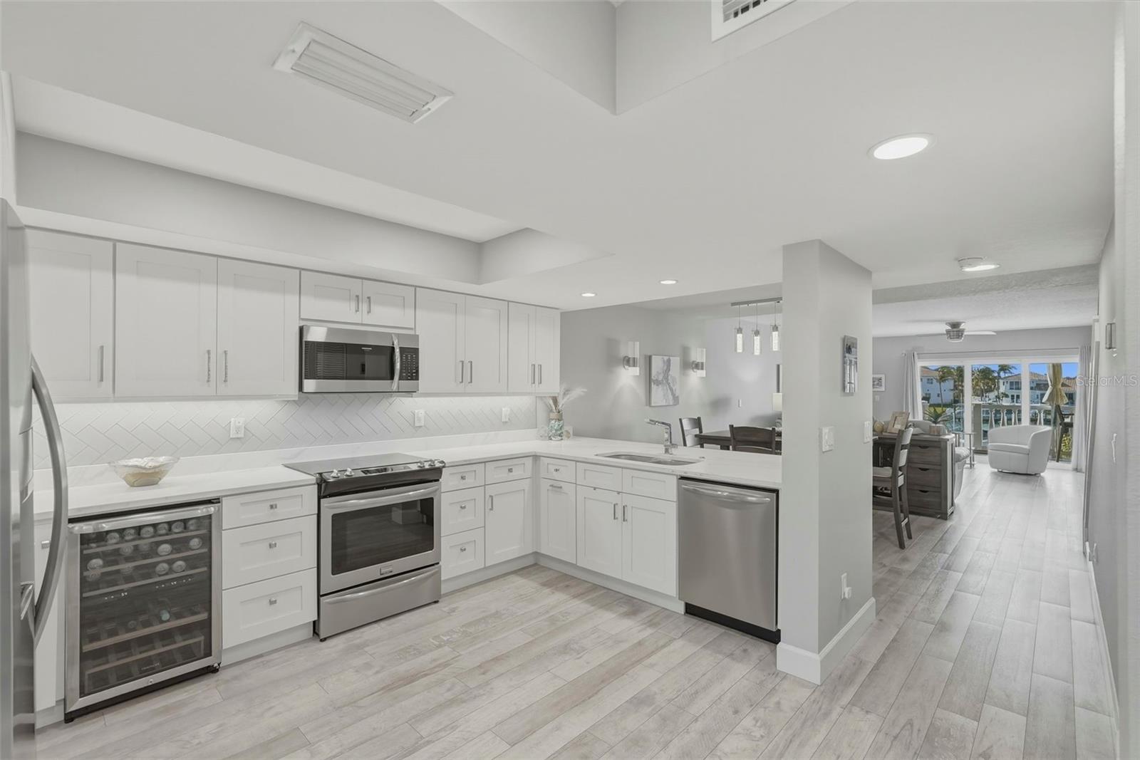 544 Pinellas Bayway Unit Th13, Tierra Verde, FL 33715