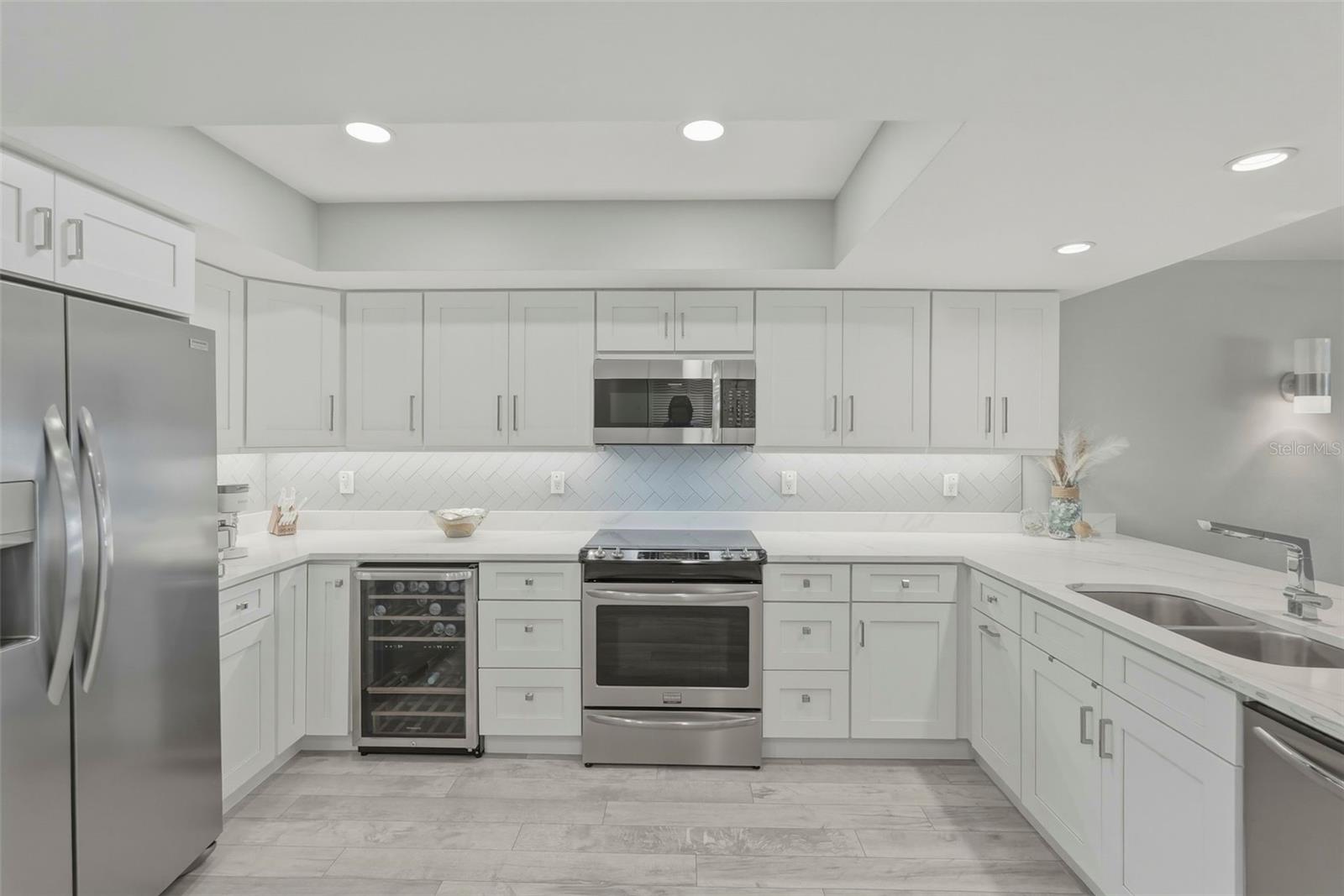 544 Pinellas Bayway Unit Th13, Tierra Verde, FL 33715