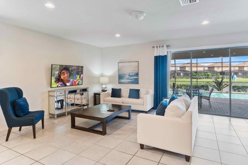8815 Macapa, Kissimmee, FL 34747