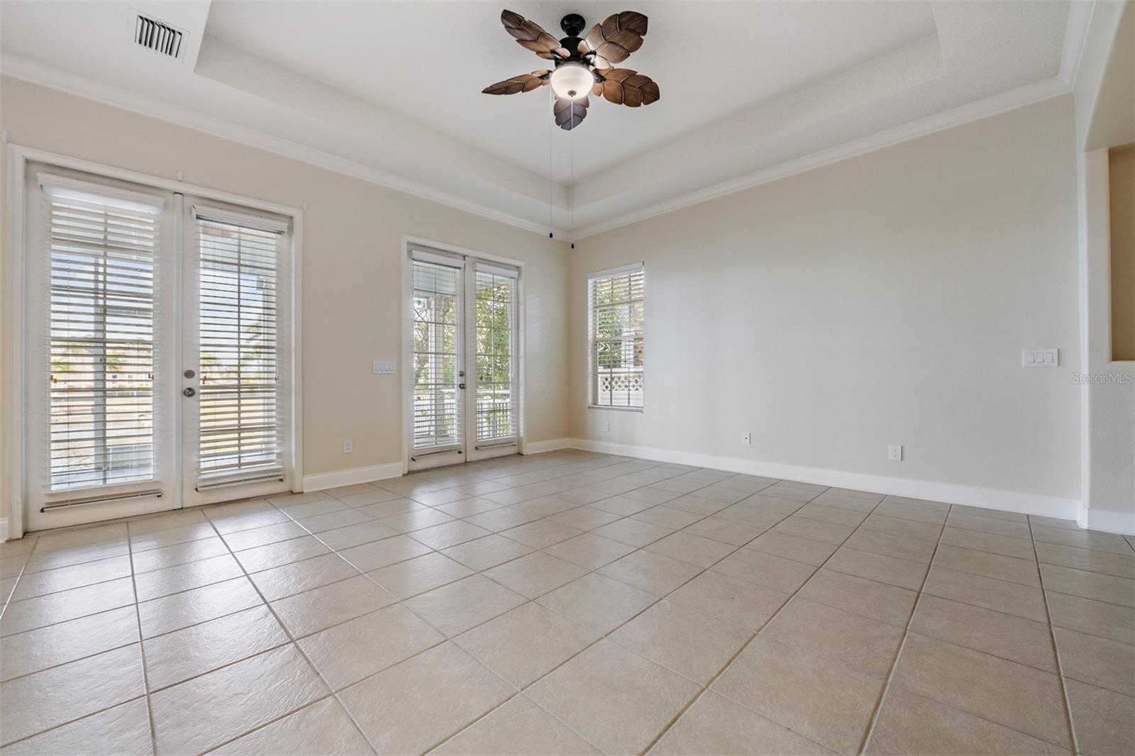 423 Manns Harbor, Apollo Beach, FL 33572