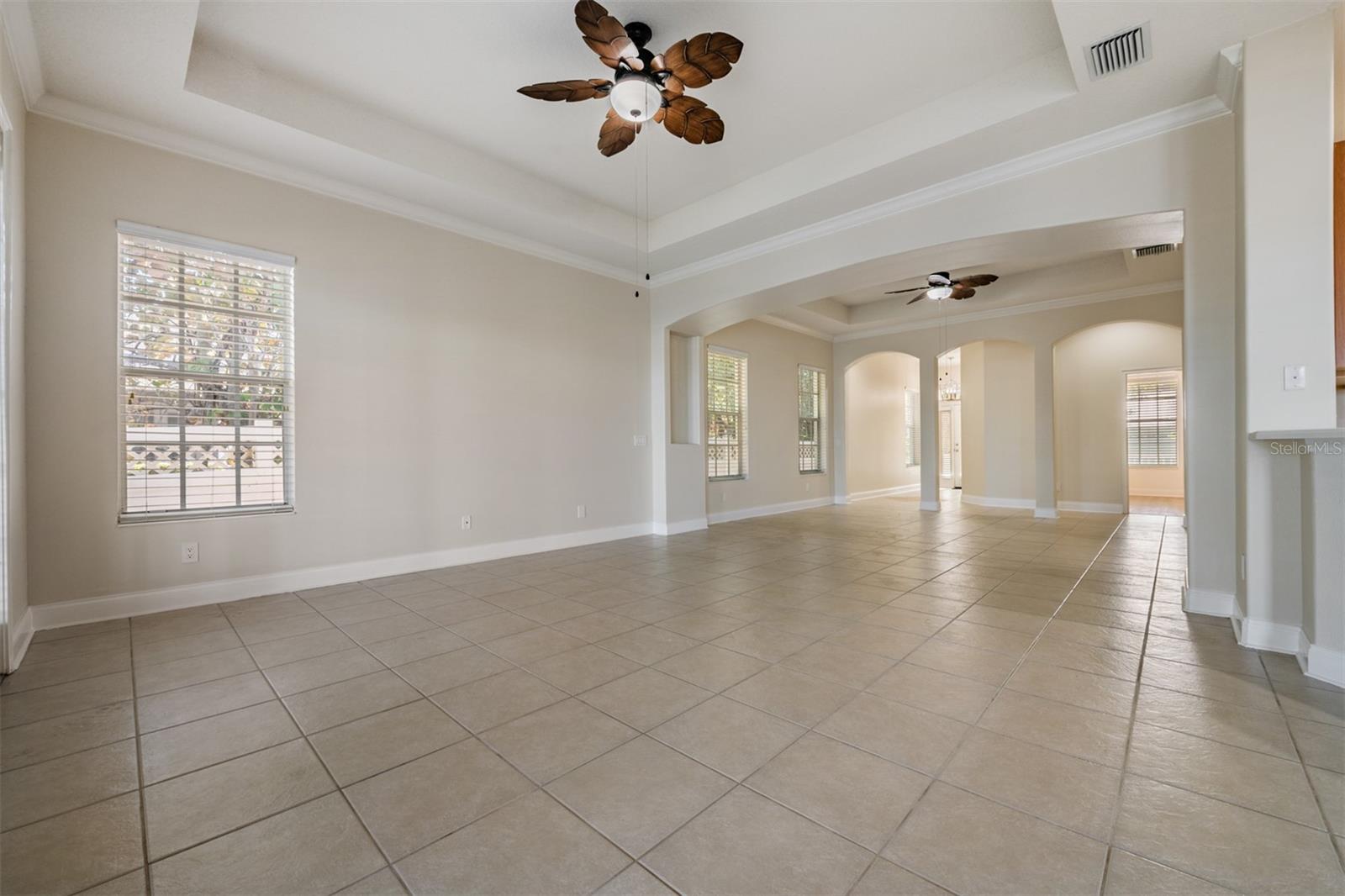 423 Manns Harbor, Apollo Beach, FL 33572