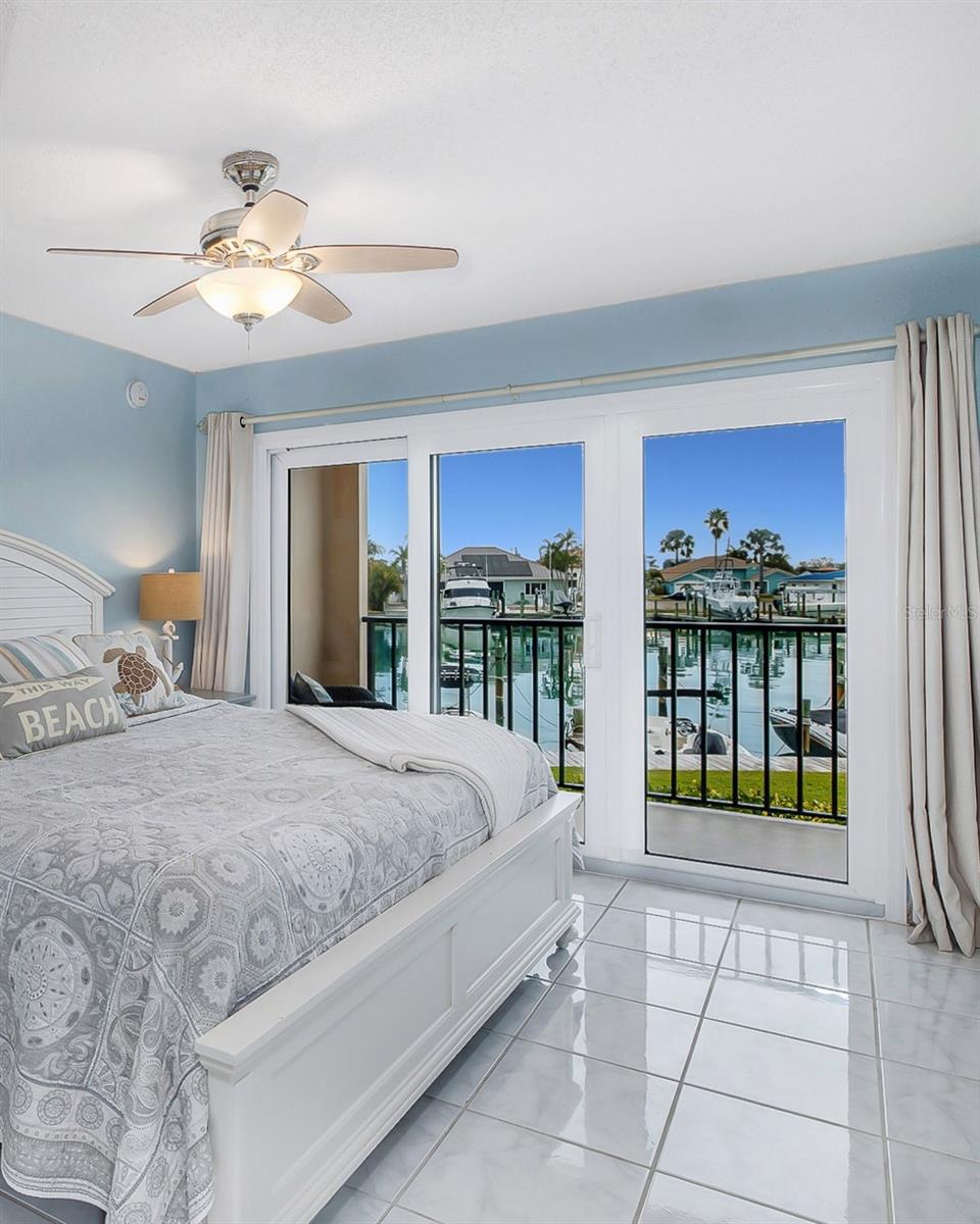 51 Island Unit 108, Clearwater Beach, FL 33767