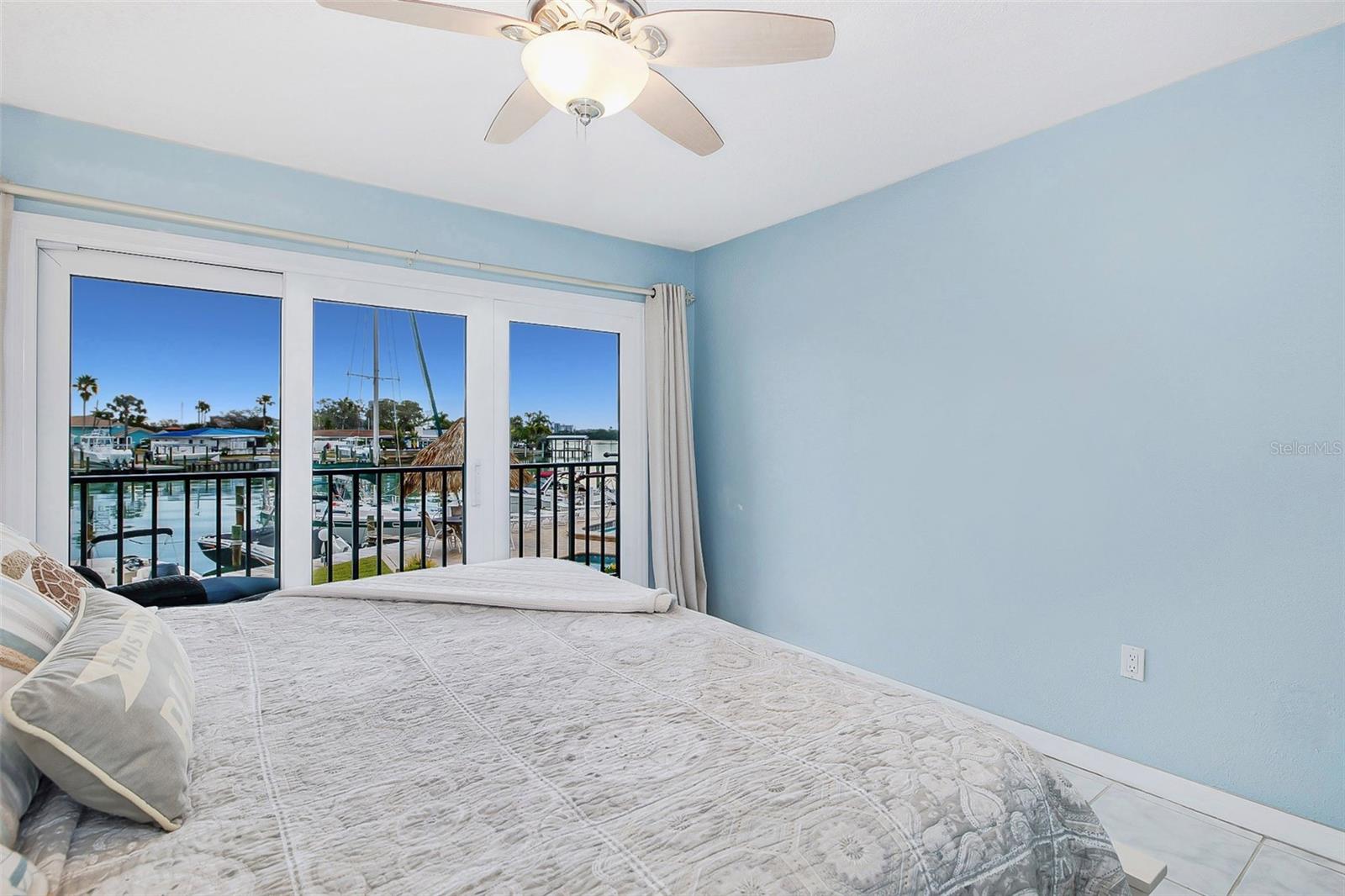 51 Island Unit 108, Clearwater Beach, FL 33767