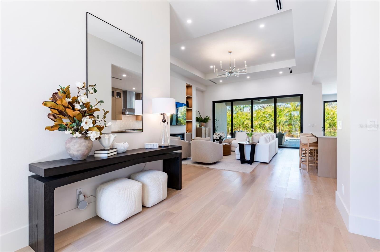 1959 Wisteria, Sarasota, FL 34239