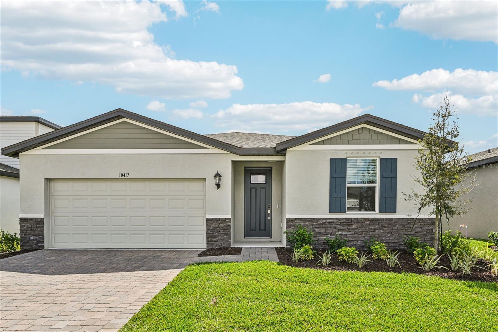 10417 Abundance Grove, Parrish, FL 34219
