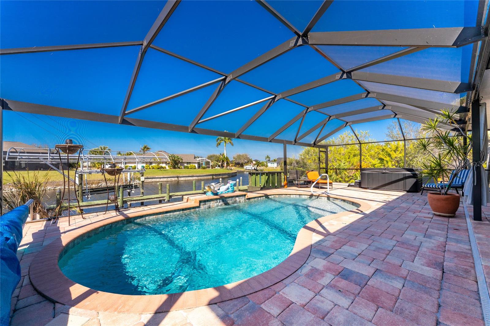 9300 Miami, Port Charlotte, FL 33981