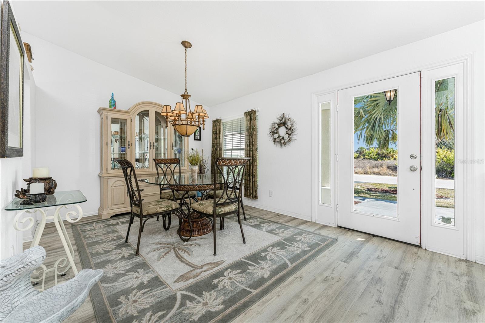 9300 Miami, Port Charlotte, FL 33981