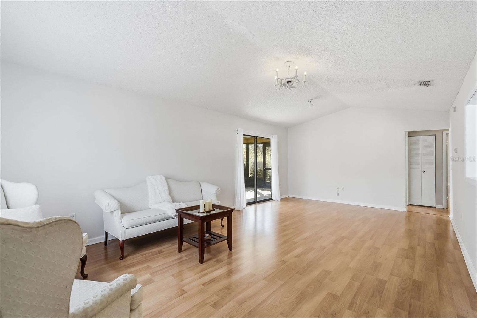 21174 Peach Blossom, Dunnellon, FL 34431