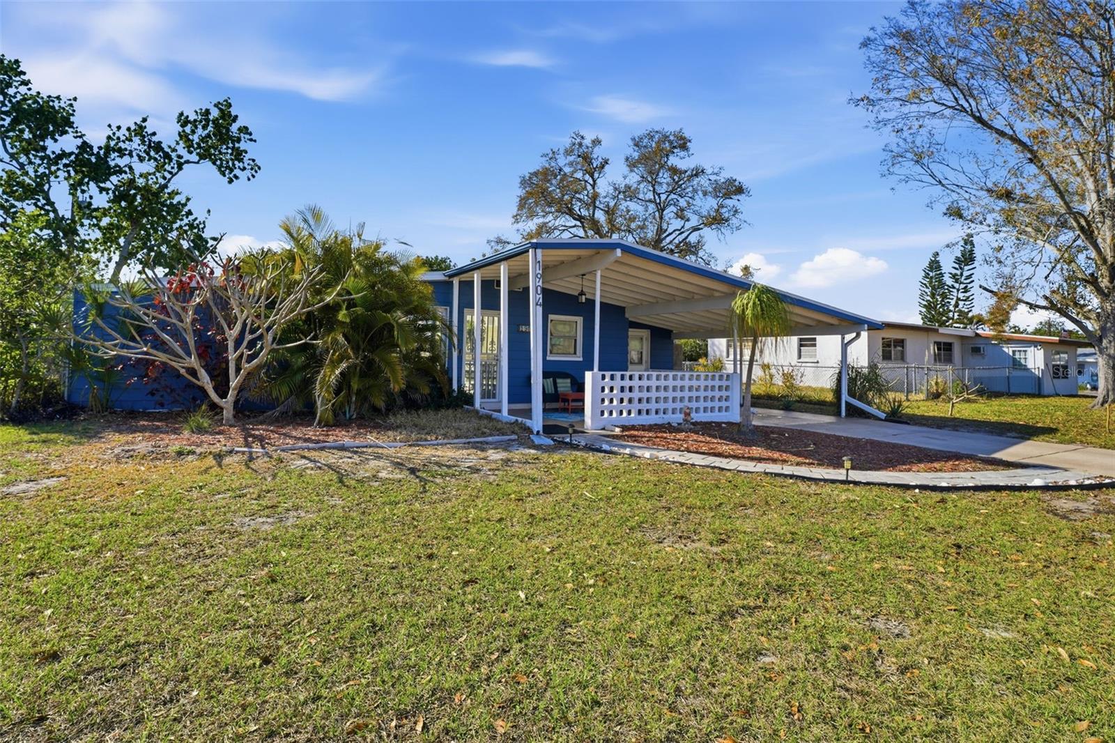 1904 31st, Bradenton, FL 34205