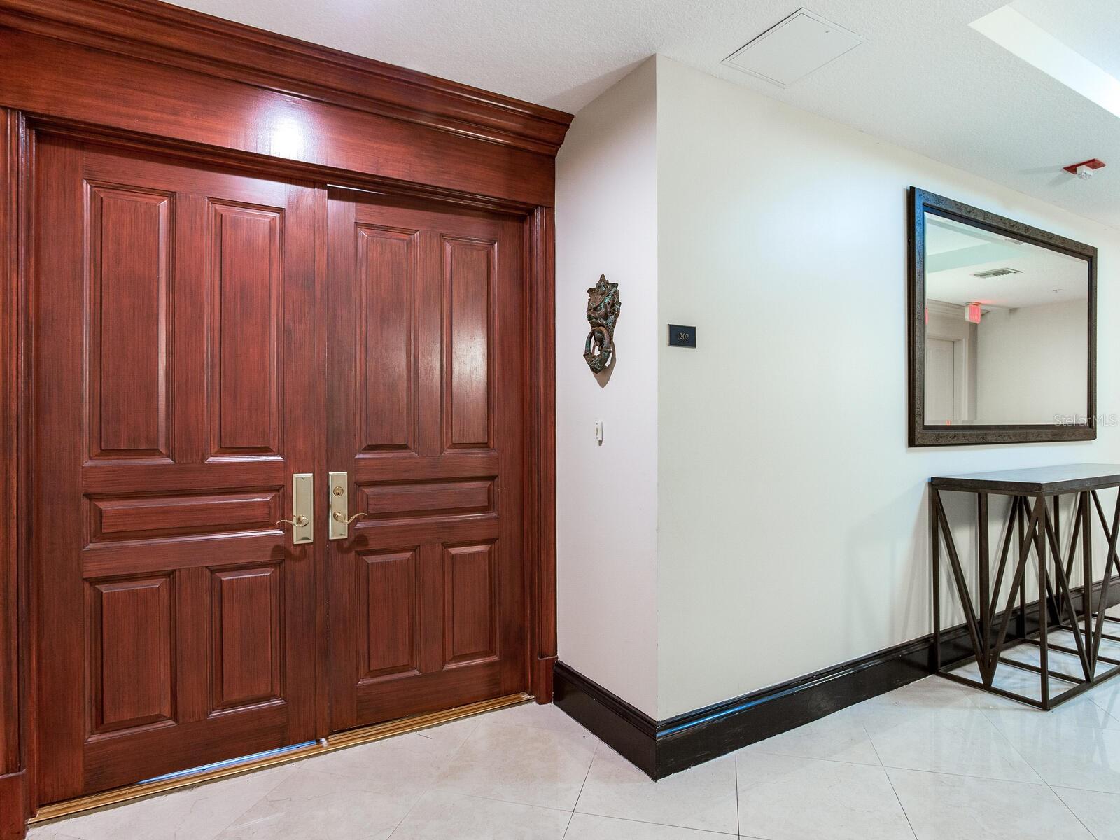 3507 Bayshore Unit 1202, Tampa, FL 33629
