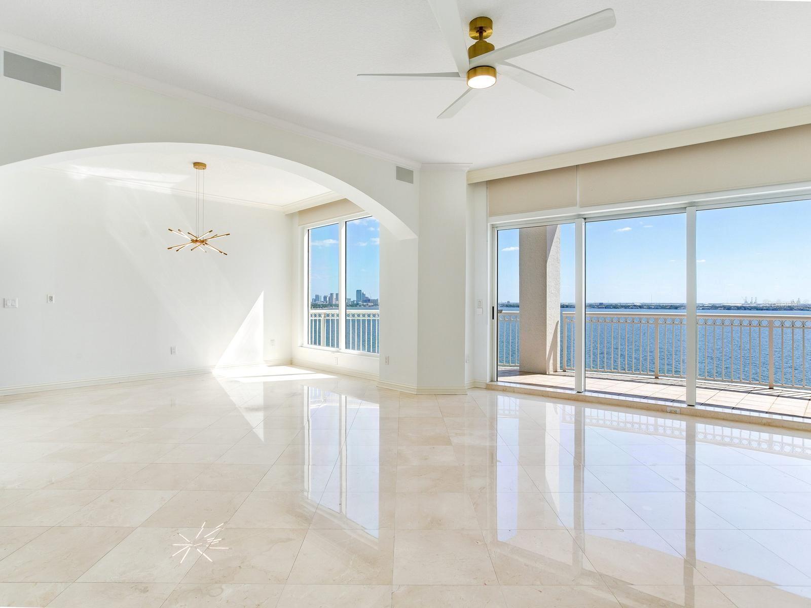 3507 Bayshore Unit 1202, Tampa, FL 33629