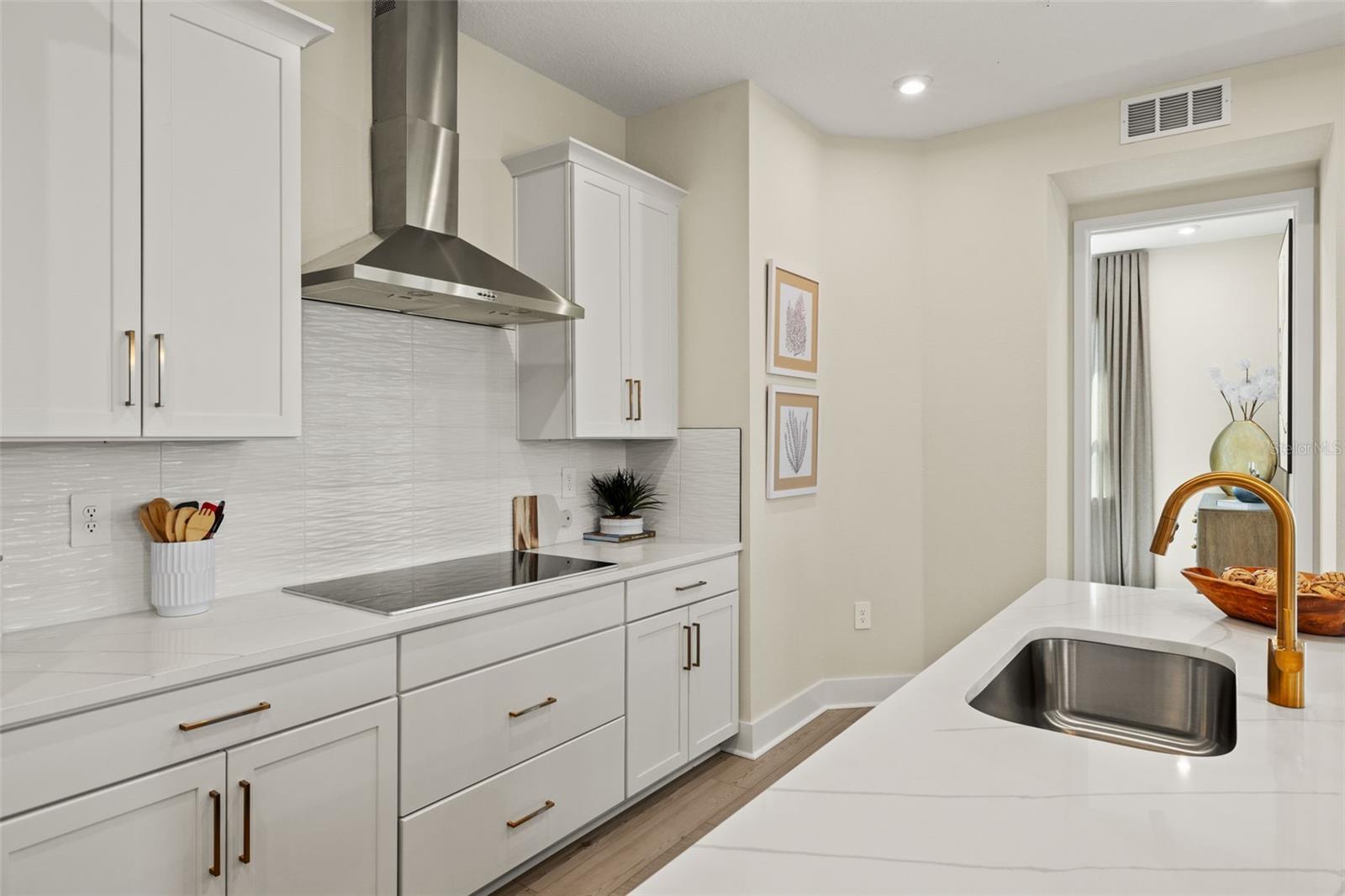 12766 Jade Empress Unit 101, Venice, FL 34293