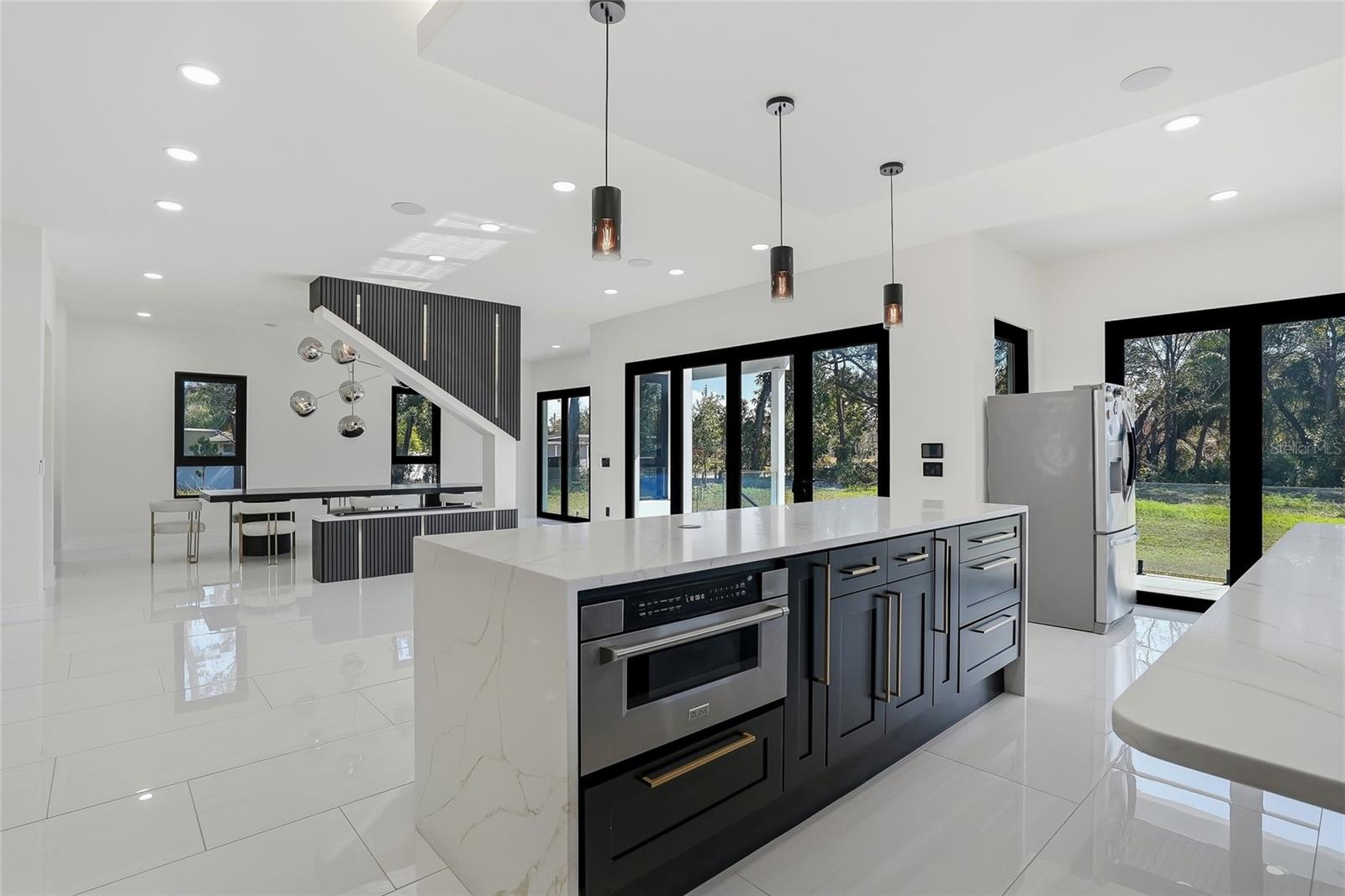 7818 Hubert, Tampa, FL 33614