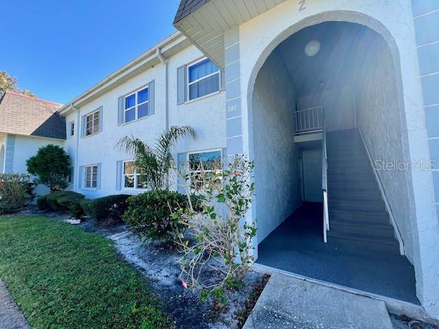 387 Mcmullen Booth Unit 13, Clearwater, FL 33759