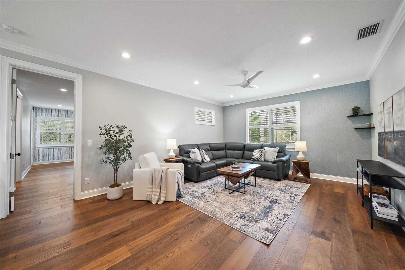 2207 Wisteria, Sarasota, FL 34239