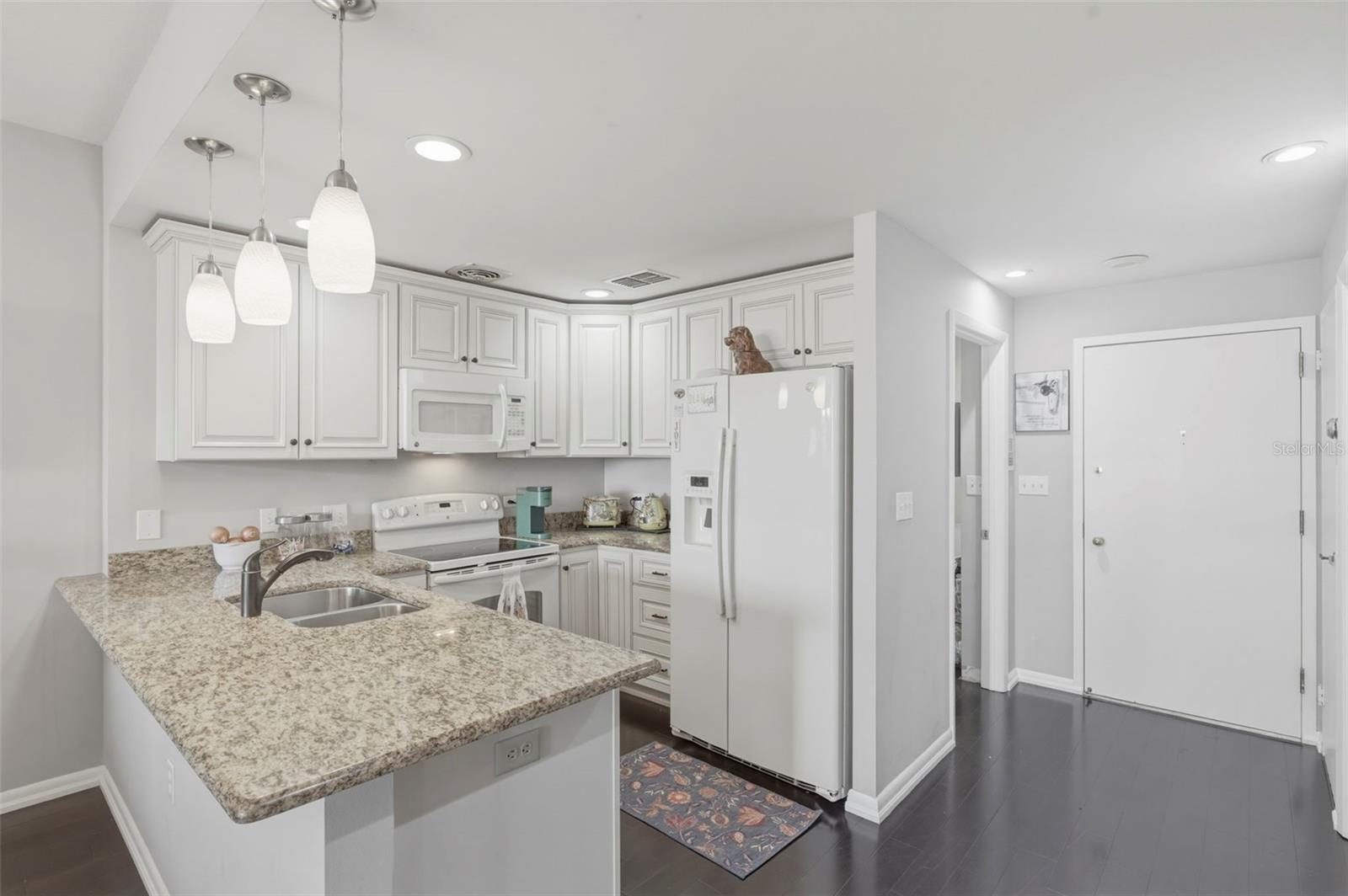 1 Beach Unit 1109, St Petersburg, FL 33701