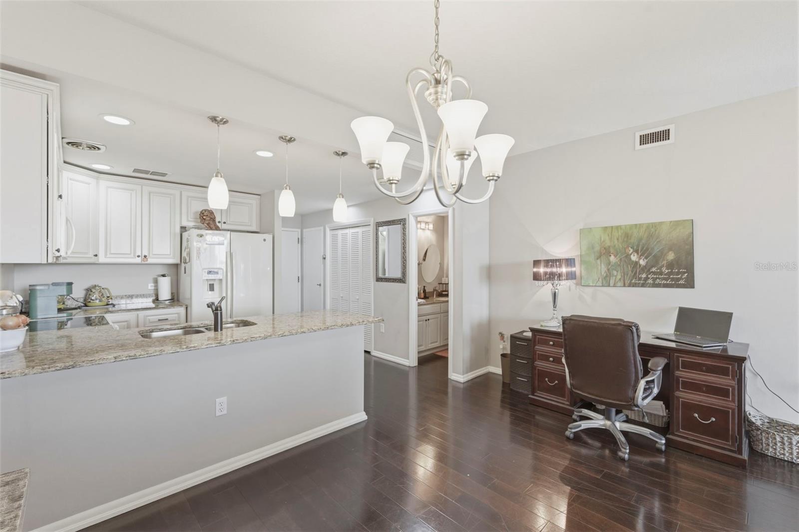 1 Beach Unit 1109, St Petersburg, FL 33701