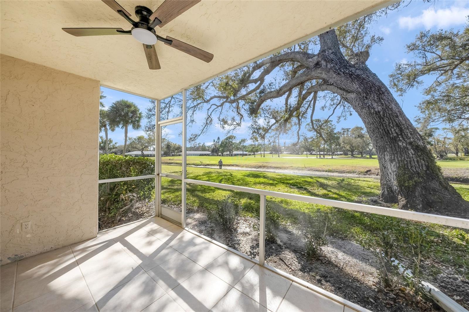 7860 Palm Aire Unit 105, Sarasota, FL 34243