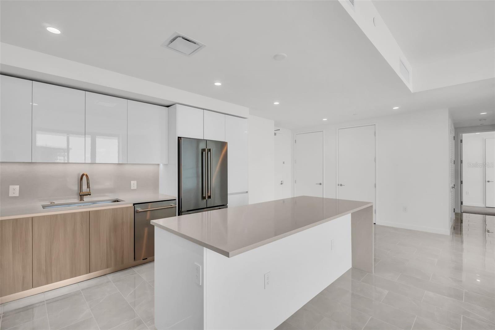 400 Central Unit 2605, St Petersburg, FL 33701