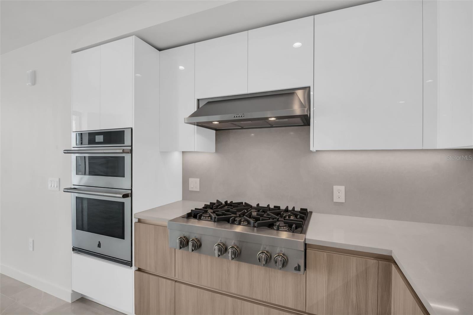400 Central Unit 2605, St Petersburg, FL 33701