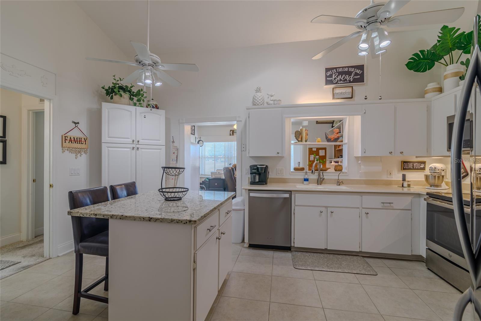 1956 50th, Ocala, FL 34482