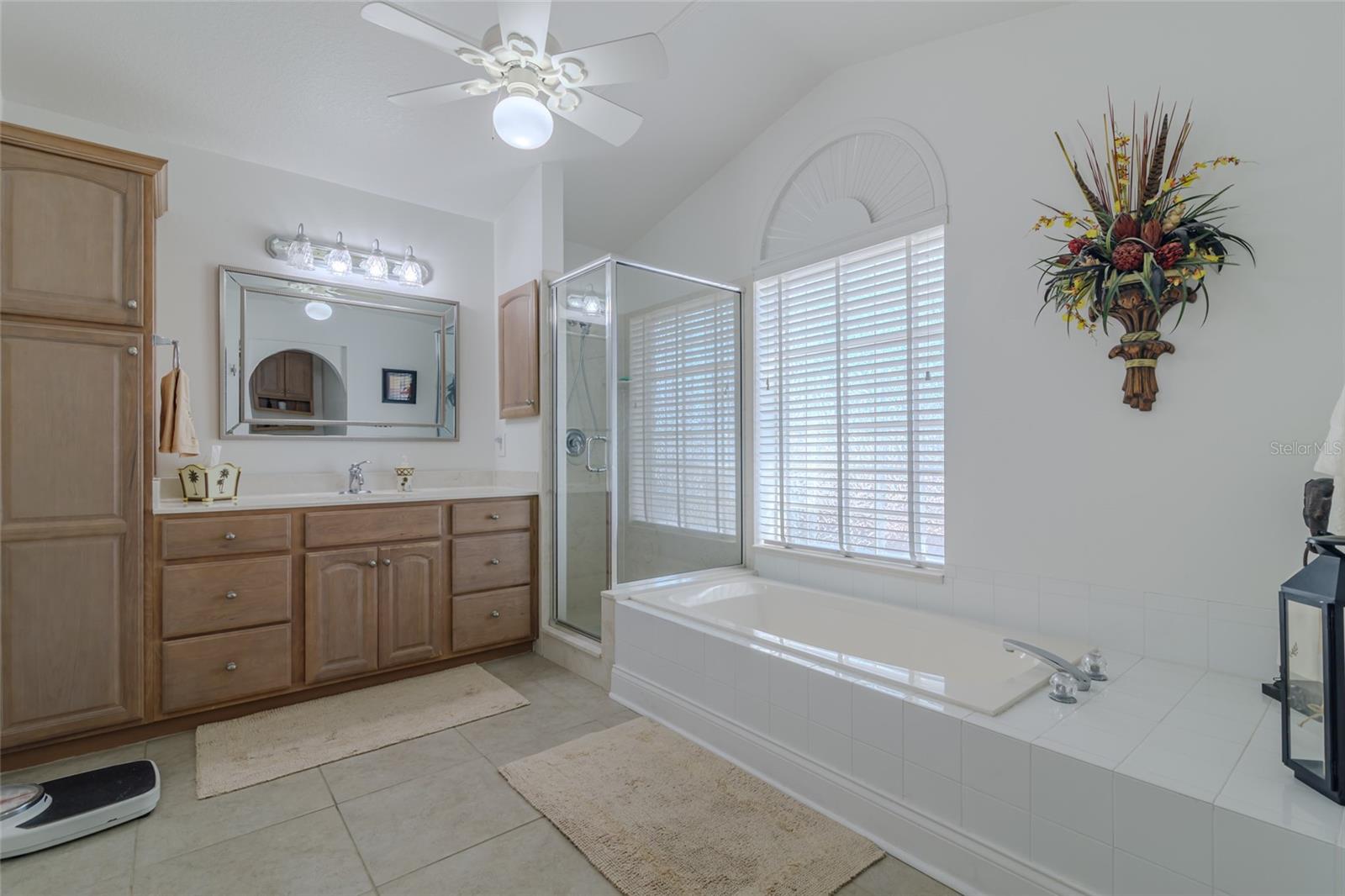 1956 50th, Ocala, FL 34482