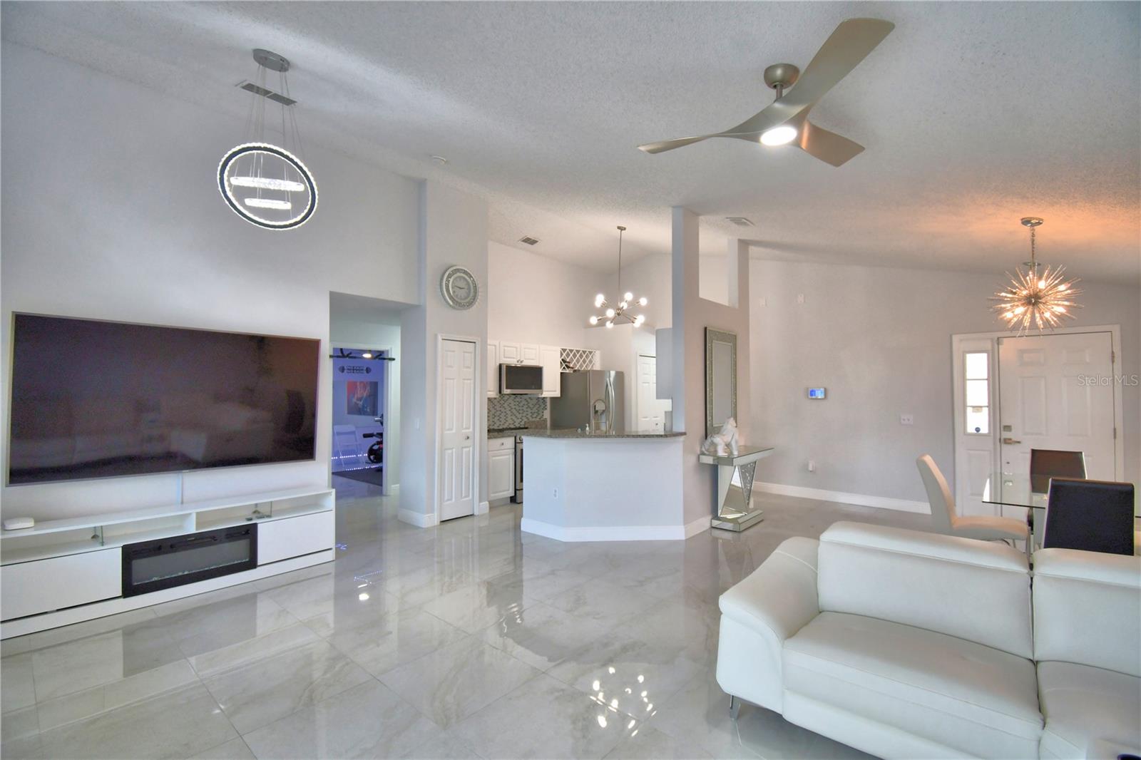 459 Tivoli, Davenport, FL 33837