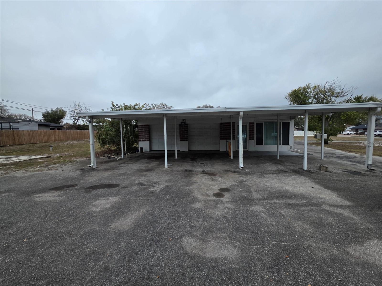 2634 South, Clearwater, FL 33759