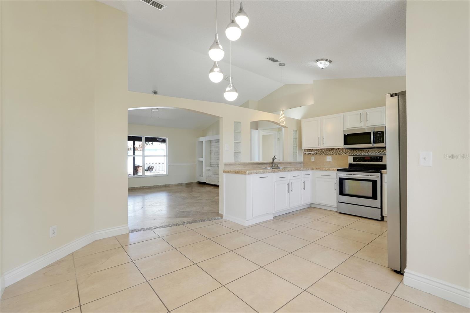 617 Parakeet, Kissimmee, FL 34759