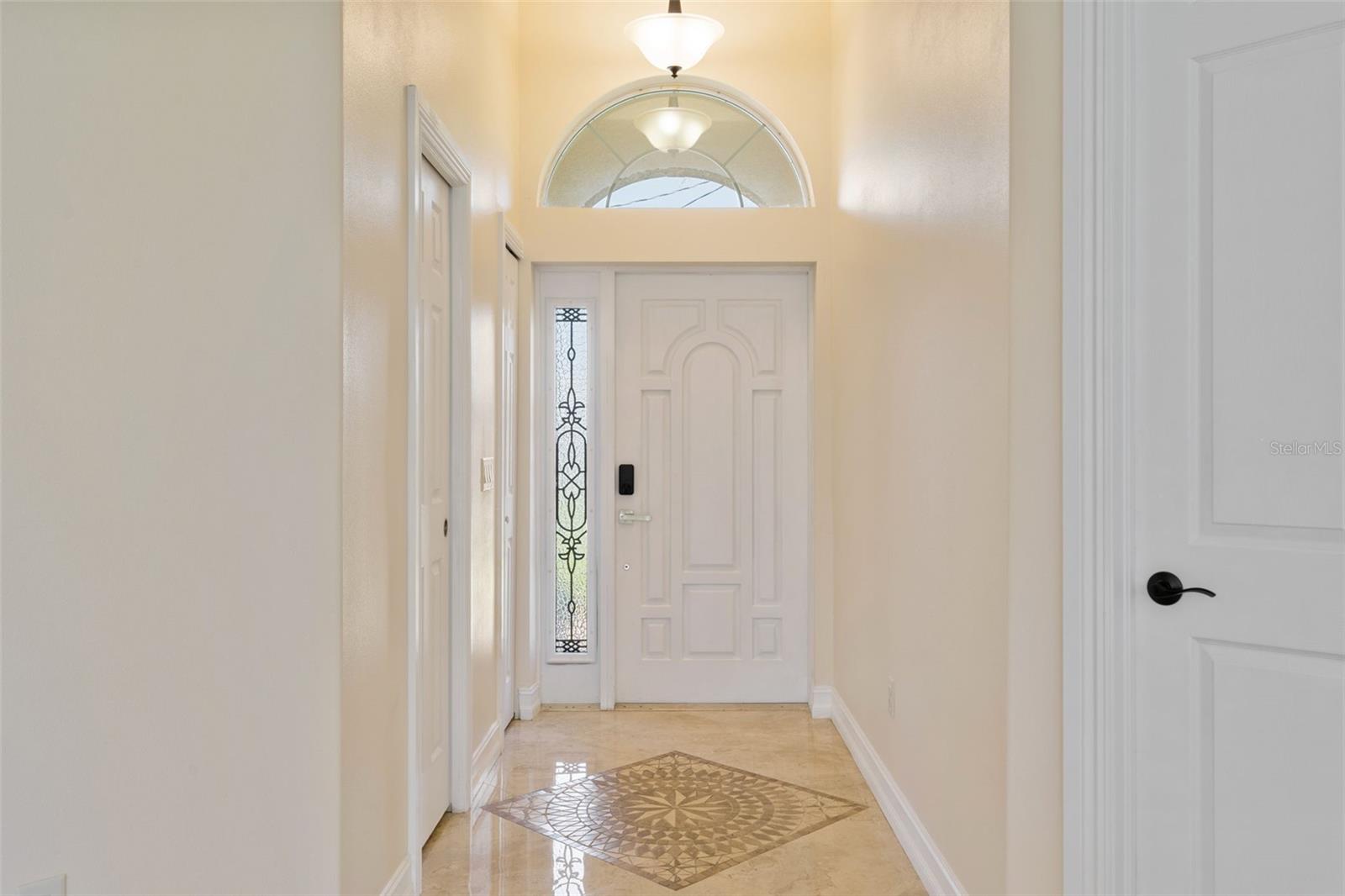 1900 Colleen, Sarasota, FL 34231