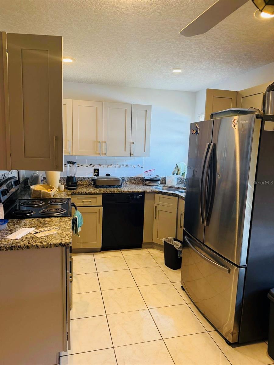 2910 Vienna, Kissimmee, FL 34744